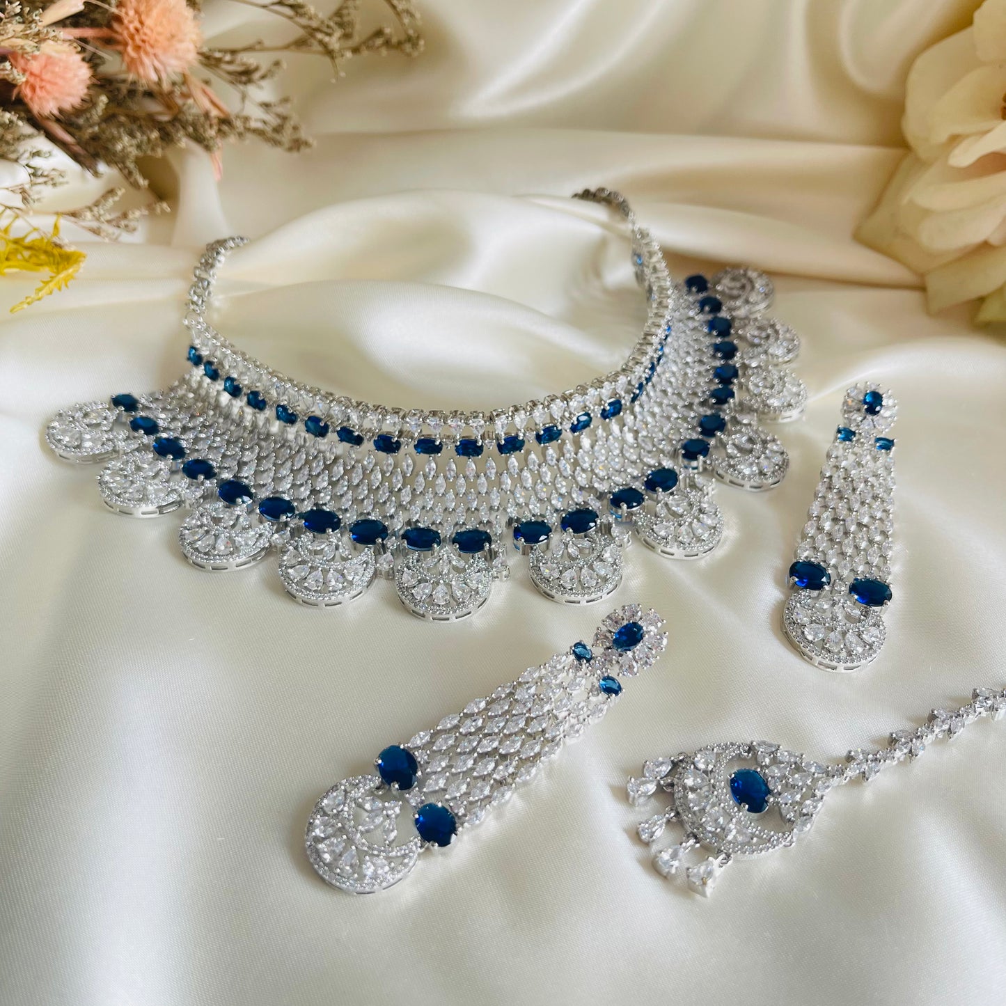 Reya - Choker Set
