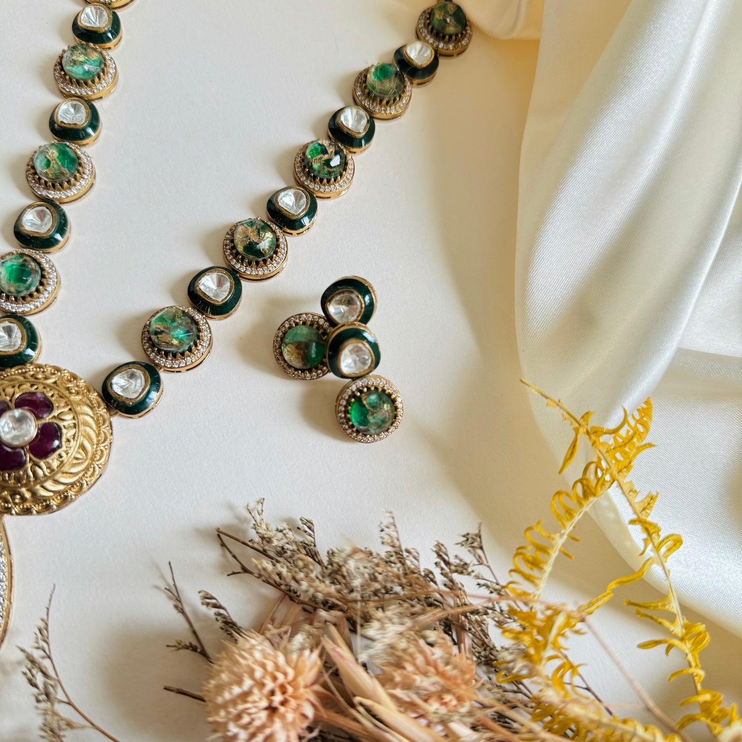 Zehna - Necklace Set Green