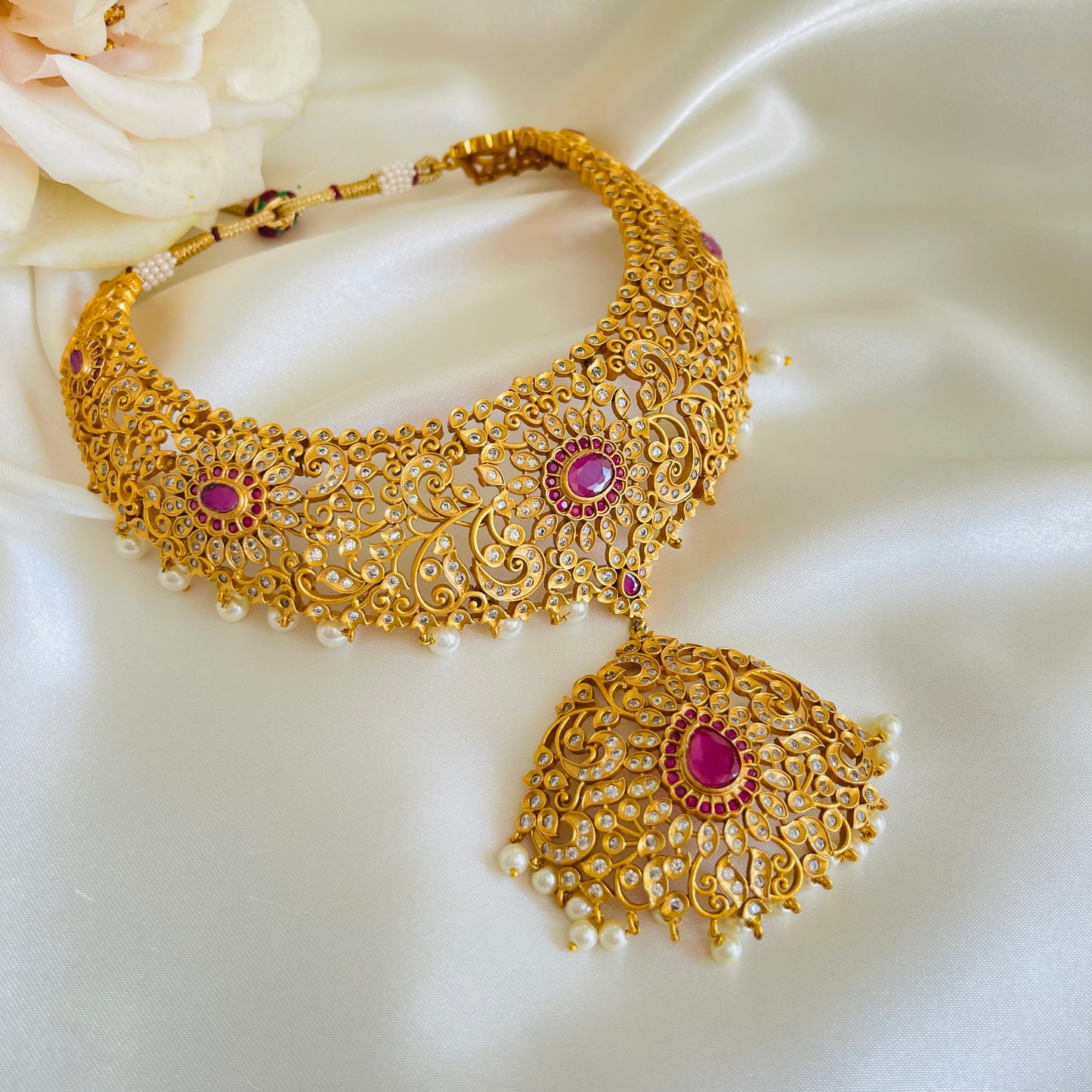Sakshi - Necklace Set