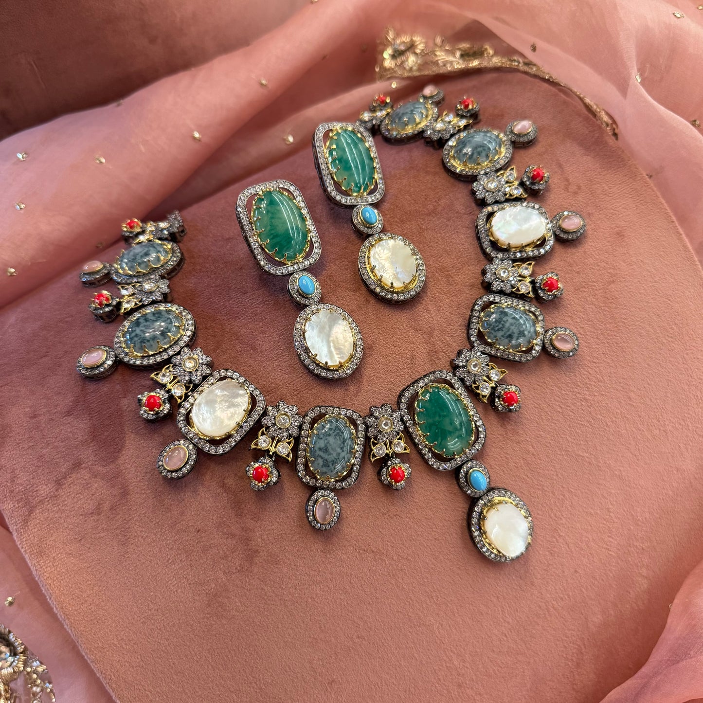 Fatima - Necklace Set
