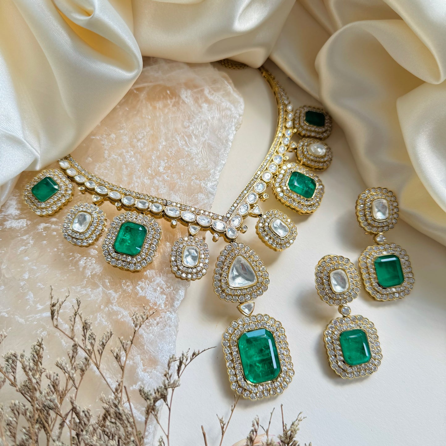 Noor - Necklace Set