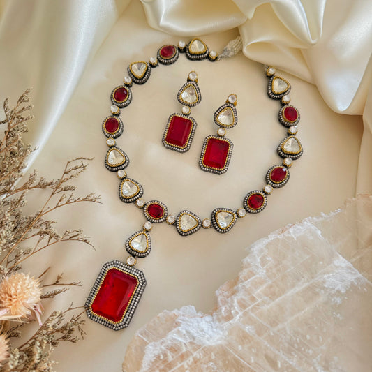 Tanaz - Necklace Set Red