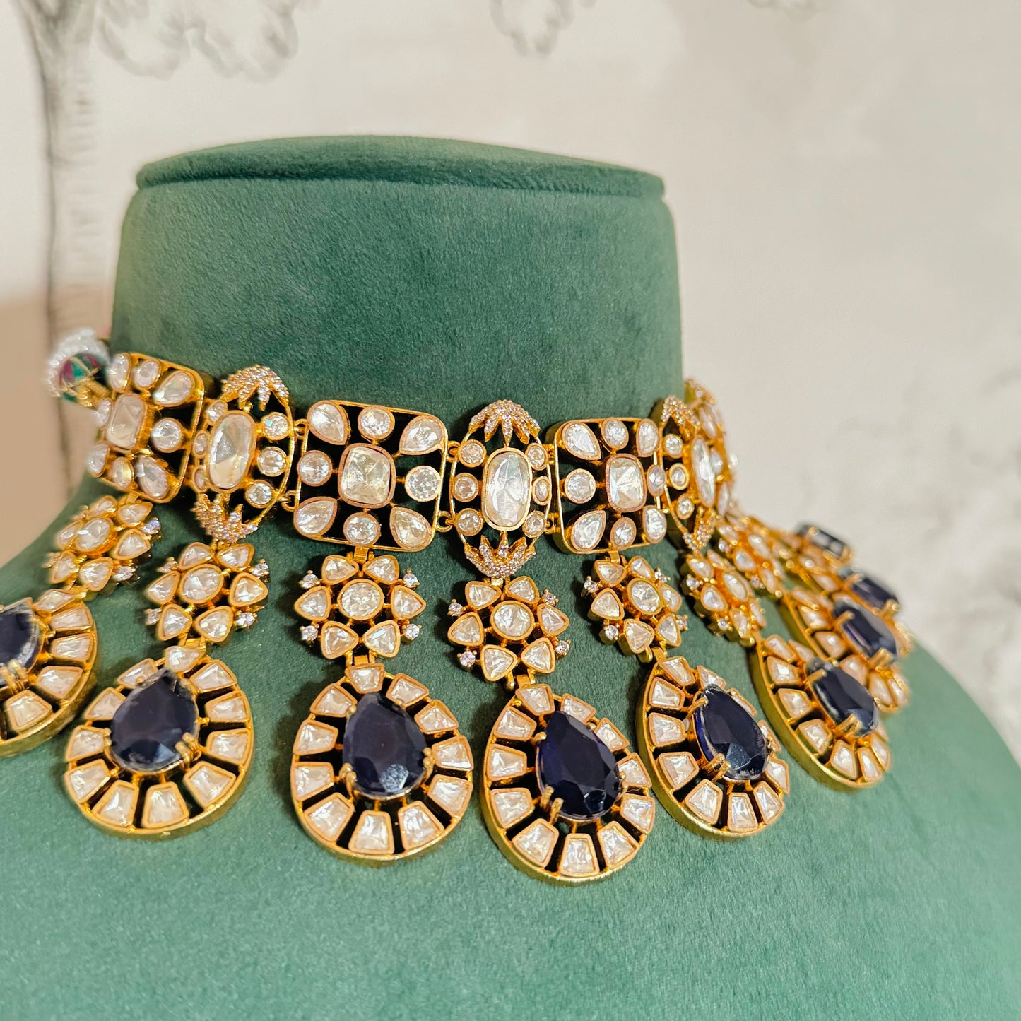Aditi - Choker Set
