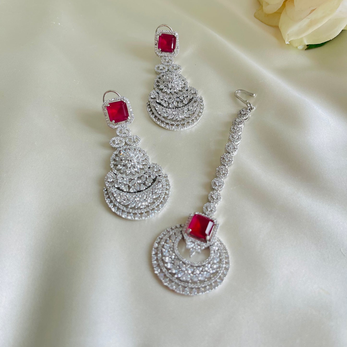 Haven - Choker Set