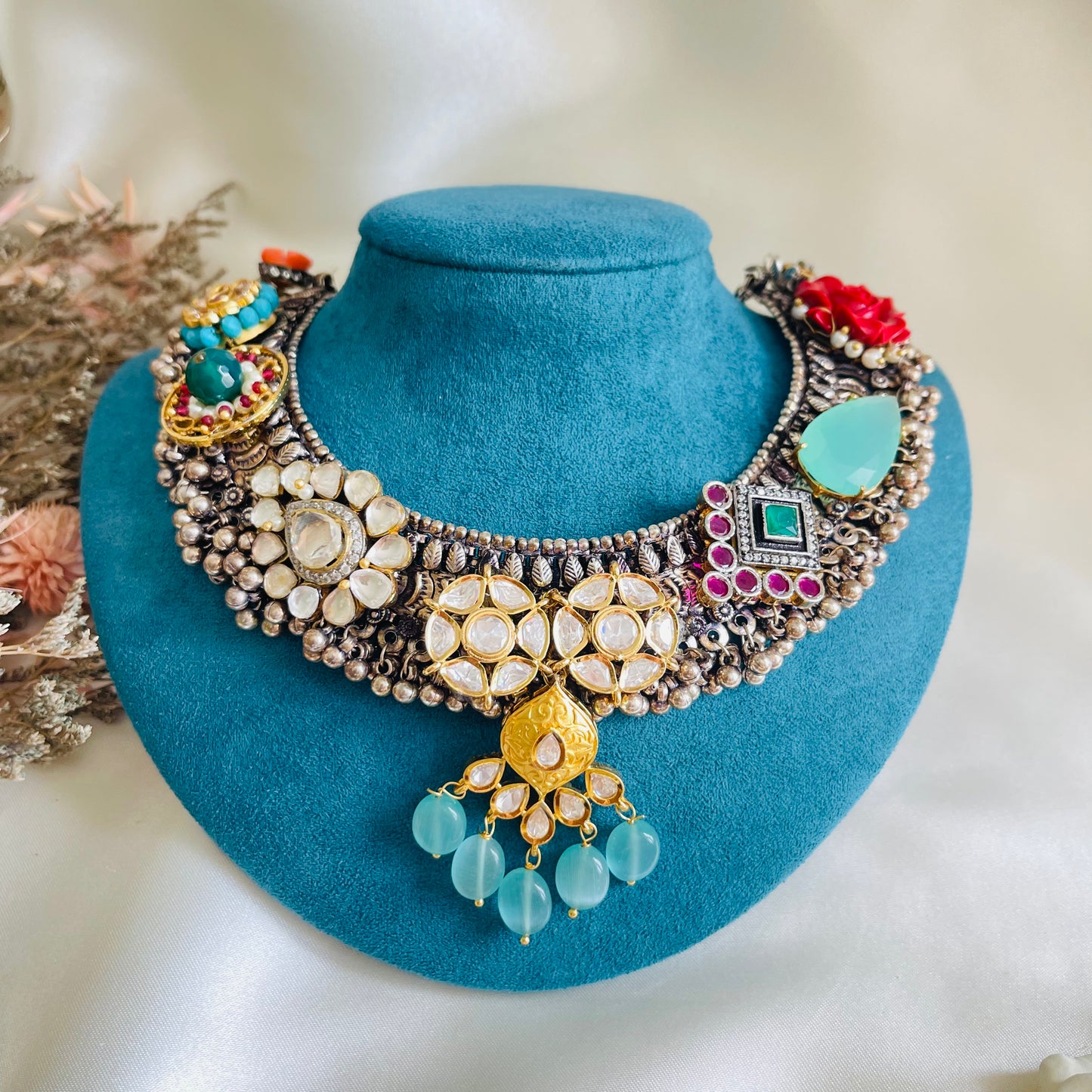 Alia - Necklace Set
