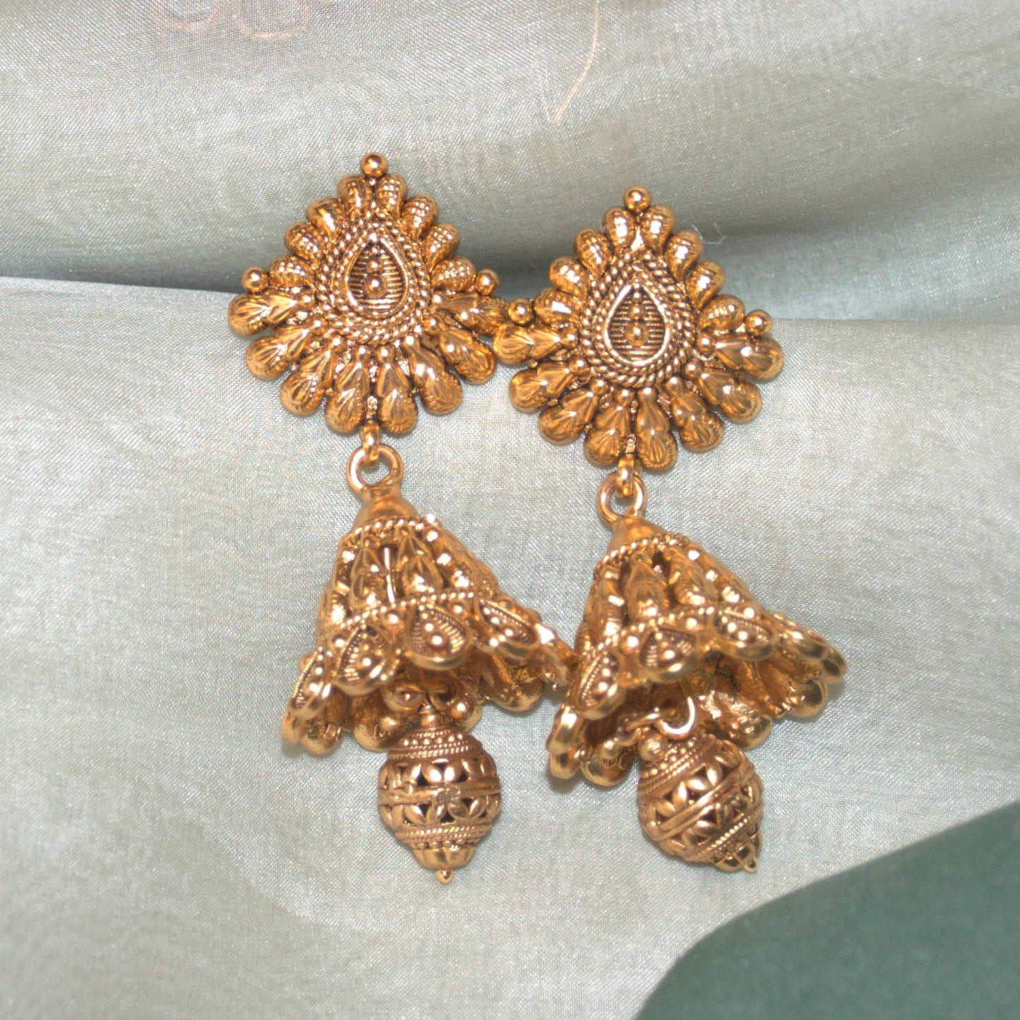 Ada - Necklace Set