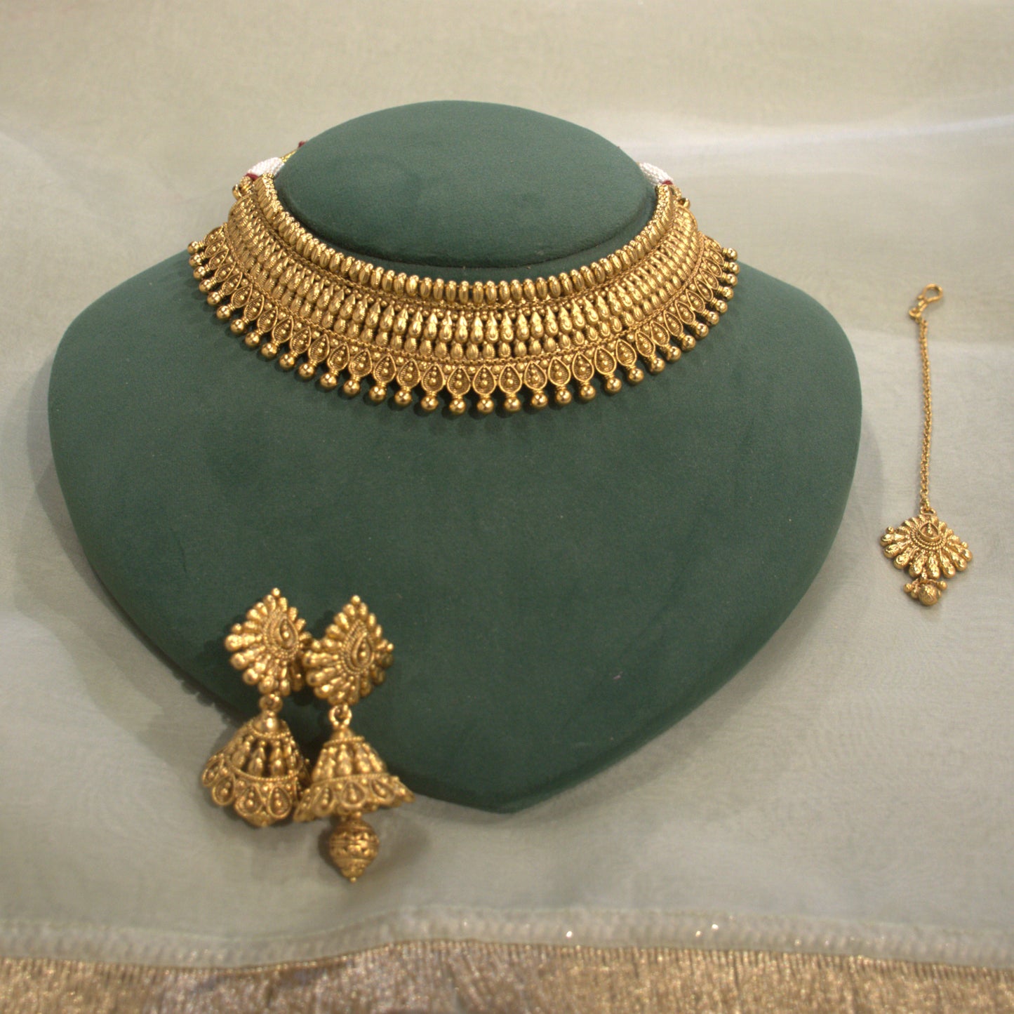 Ada - Necklace Set