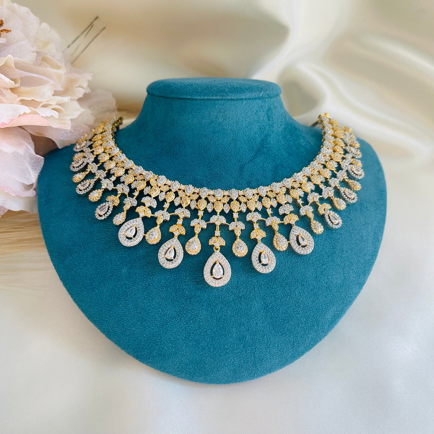 Remi - Necklace Set Gold