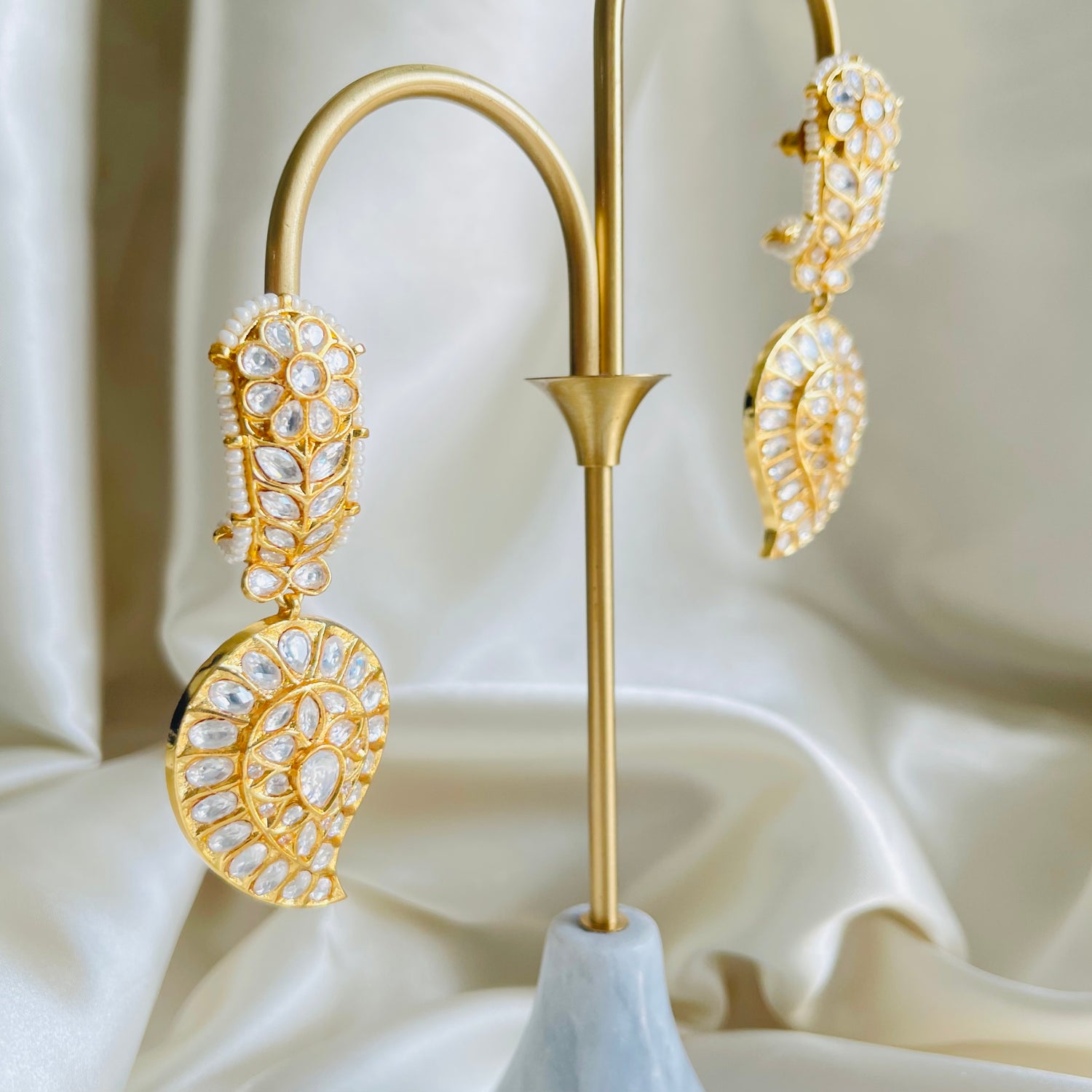 Avika - Earrings