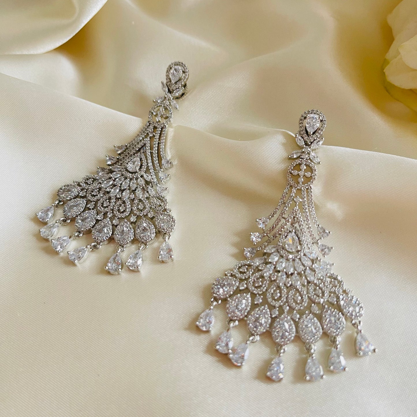 Alexa - Earrings