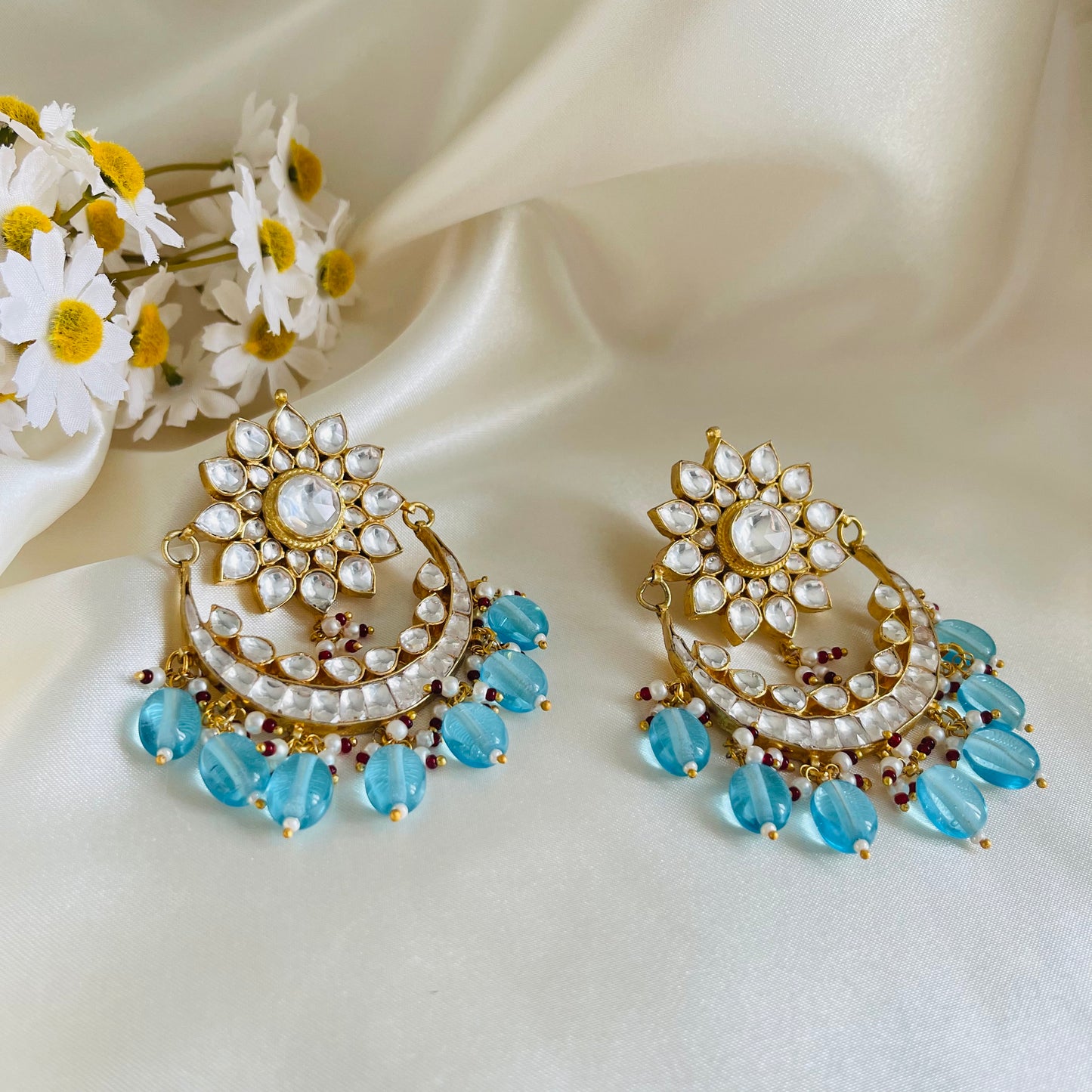 Mansi - Oversized Studs
