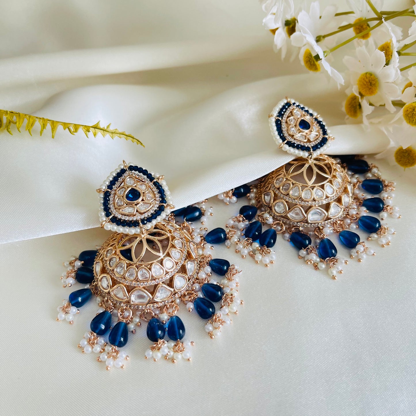 Aisha - Jhumkis