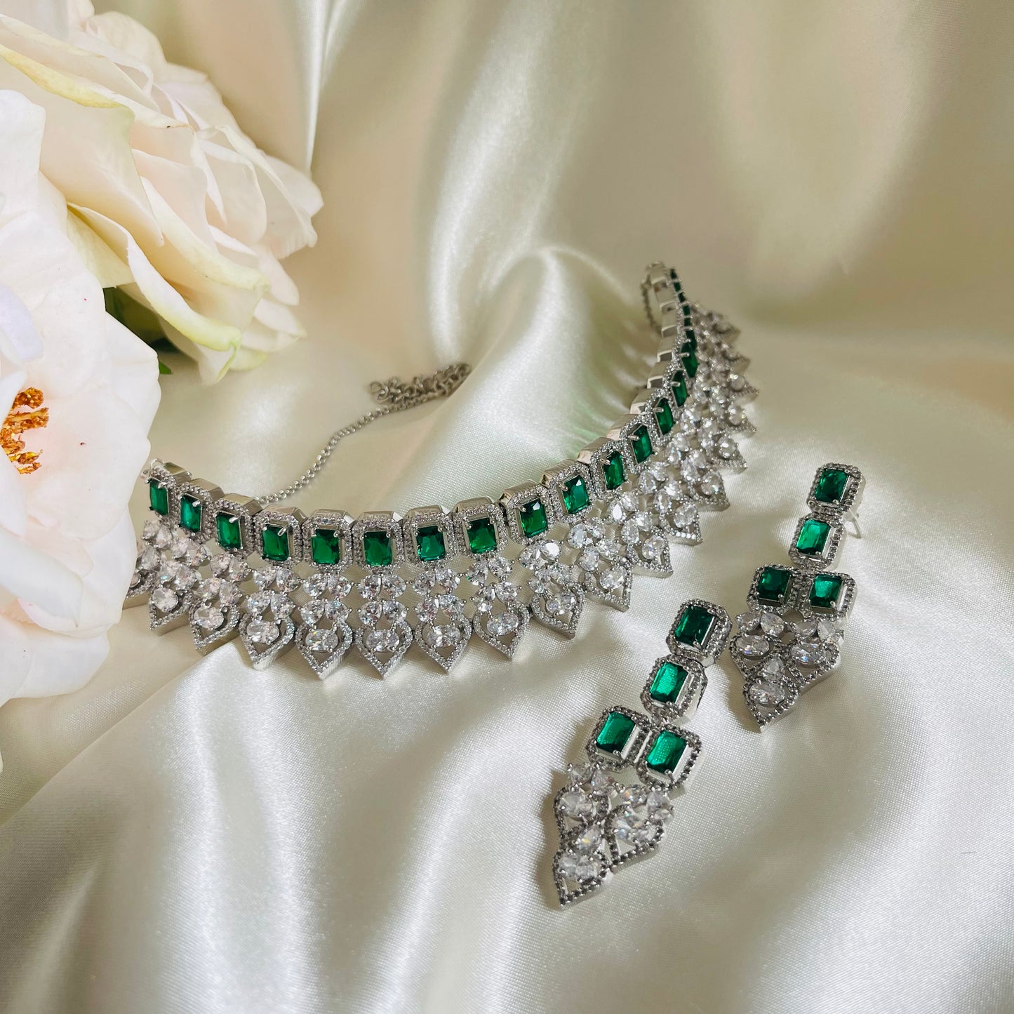 Gima - Choker Set