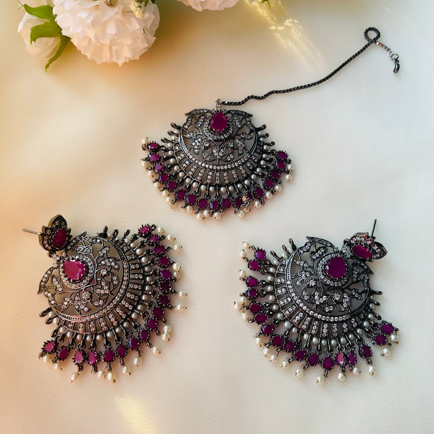 Daisy - Earrings x Tikka Set
