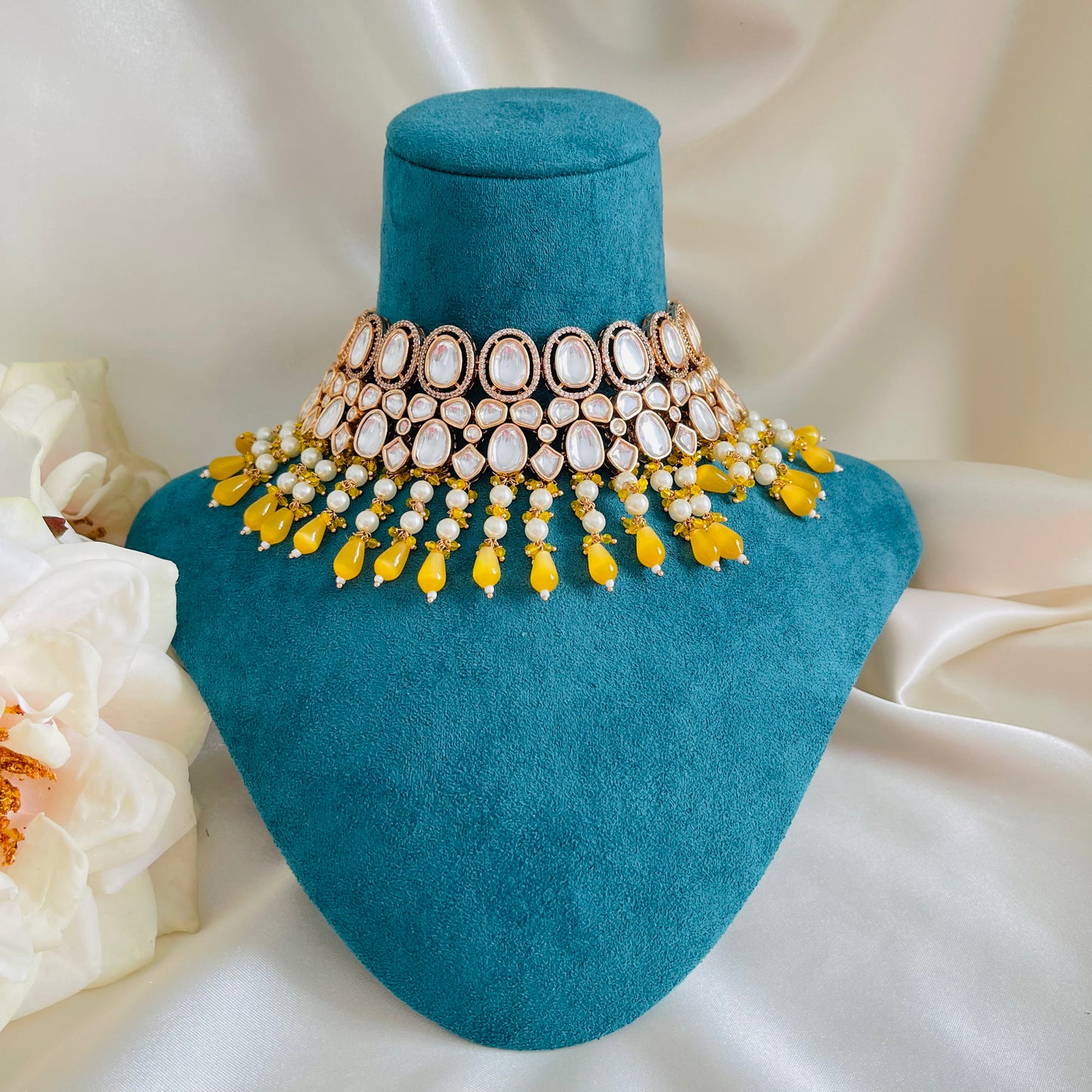 Shagun - Necklace Set Yellow