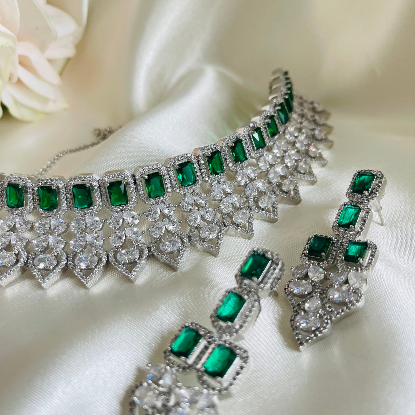 Gima - Choker Set