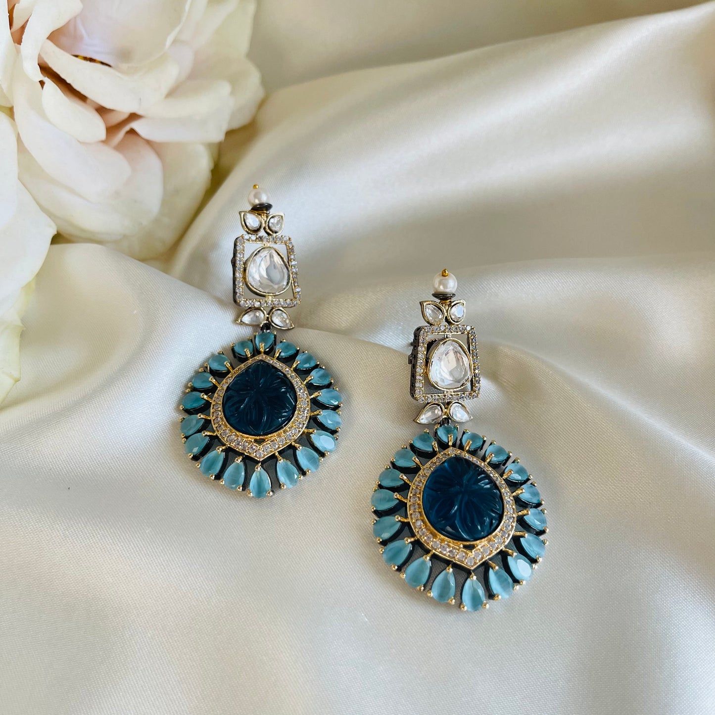 Isa - Earrings