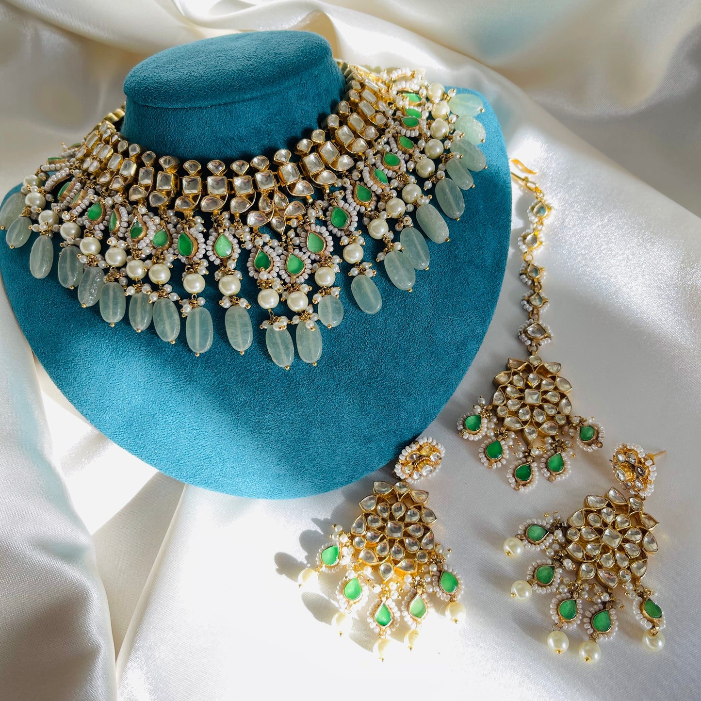 Suvina - Necklace Set