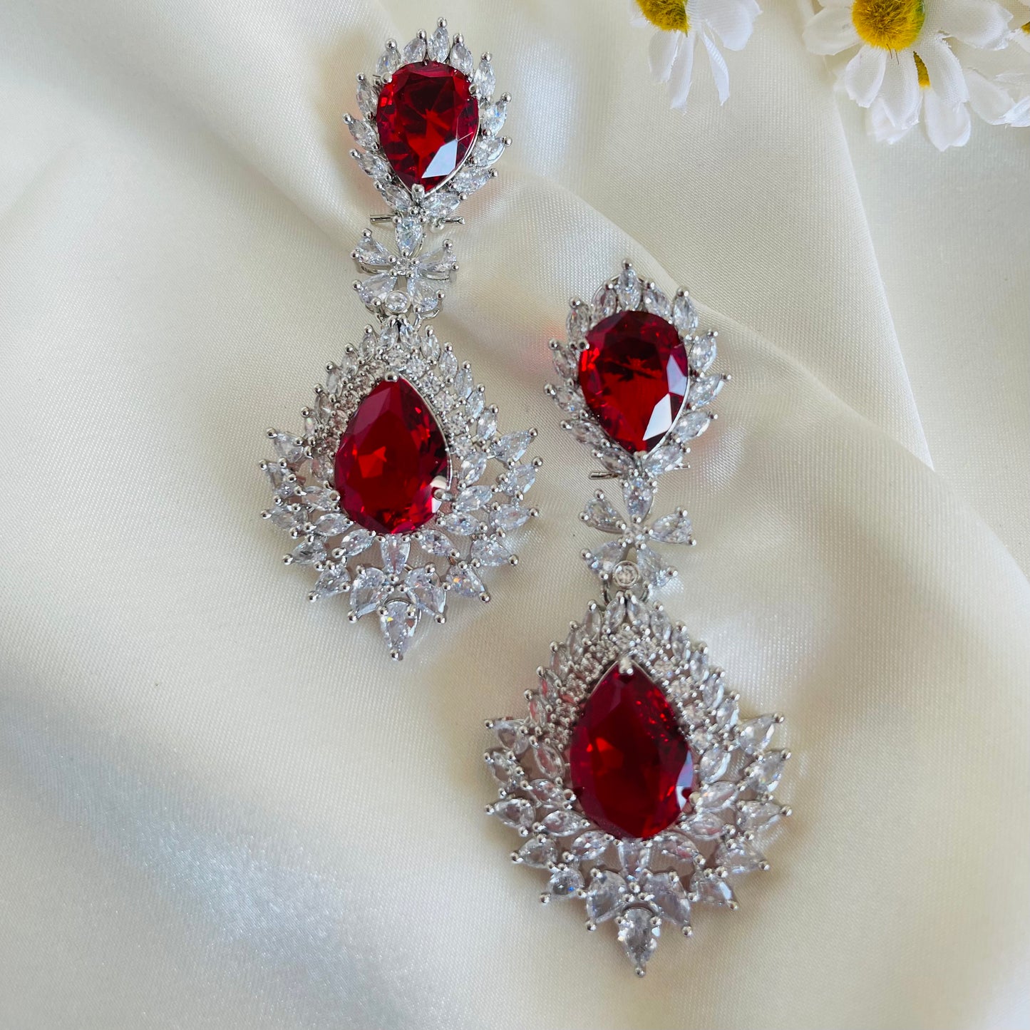 Emilie - Earrings