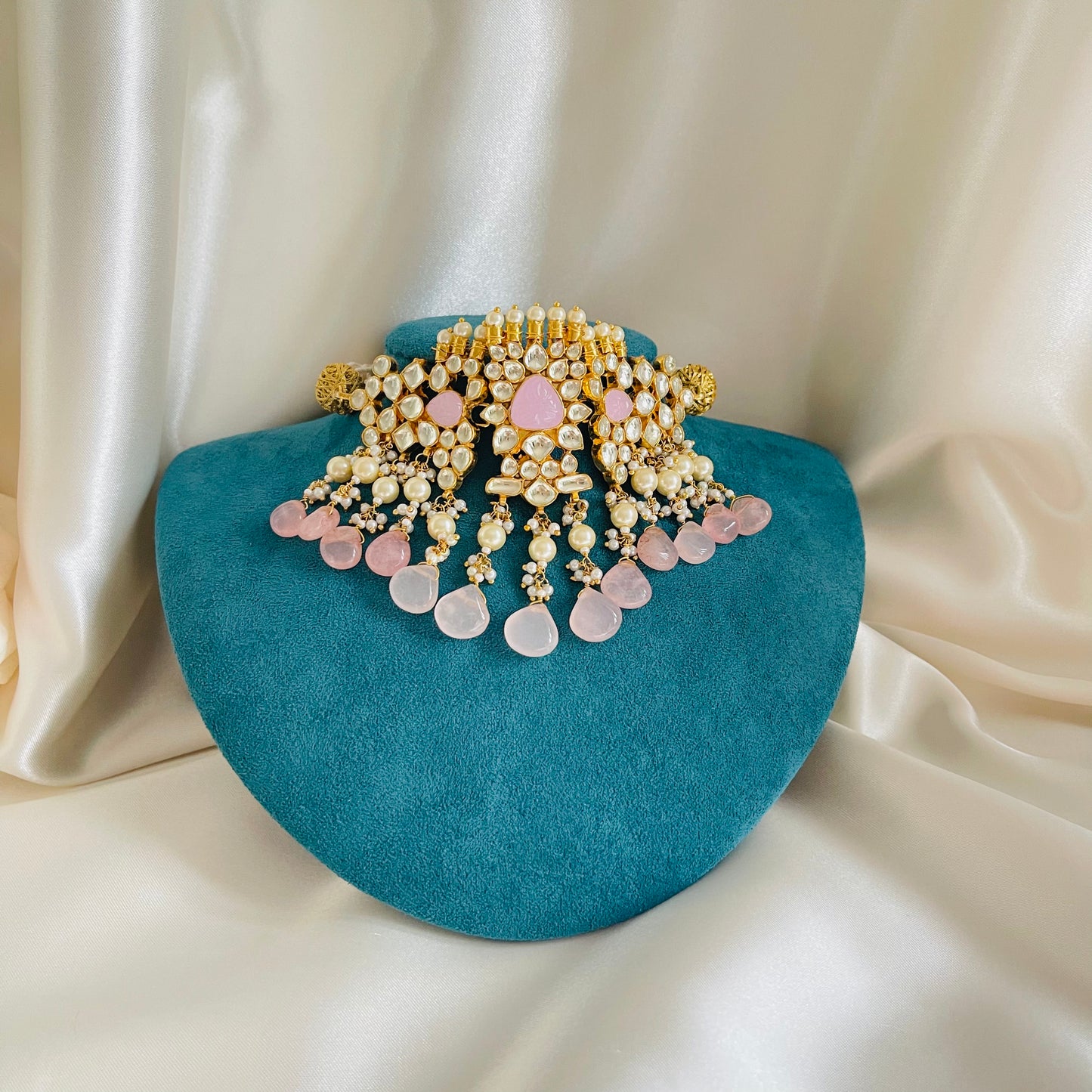 Gulabi - Choker Set