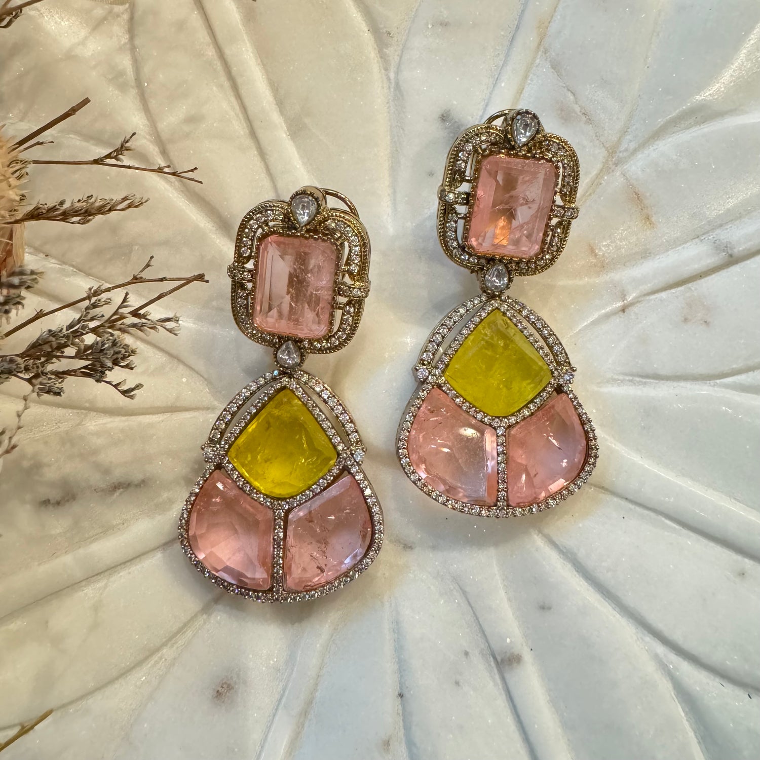 Anaya - Earrings Peach