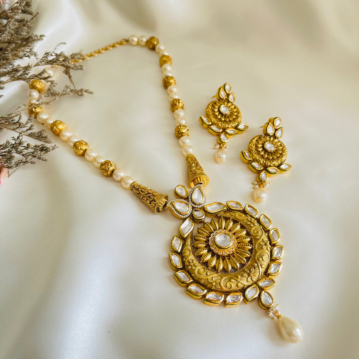 Amreen - Necklace Set