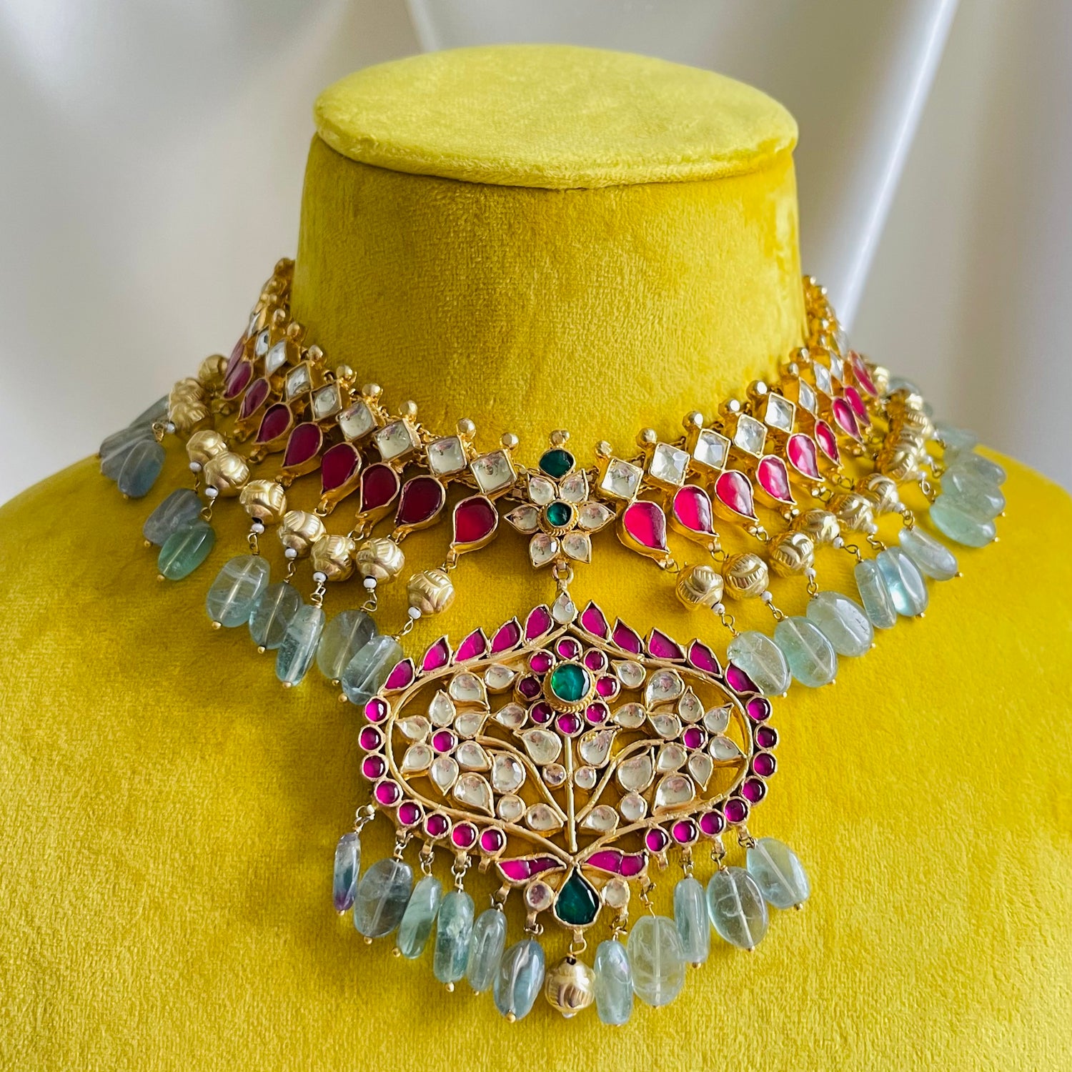 Joti - Necklace Set
