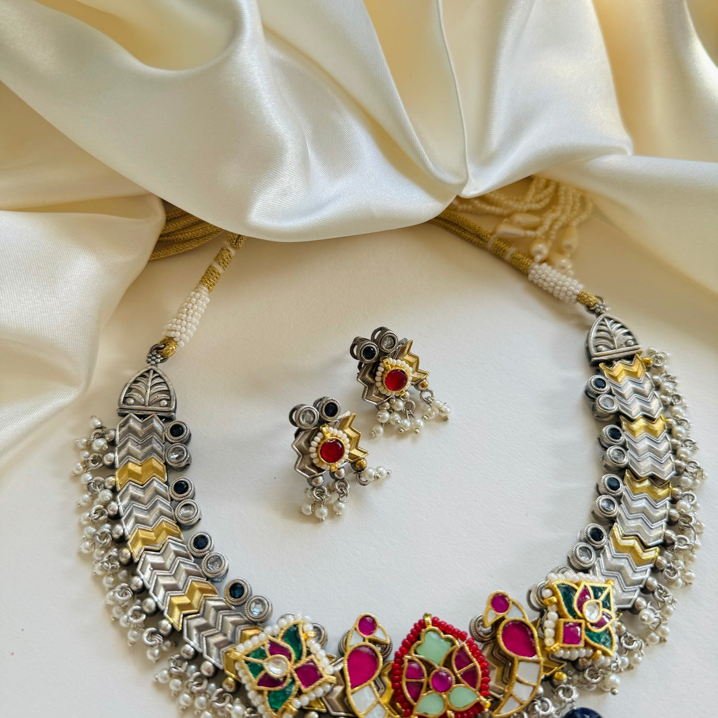 Kala - Choker Set