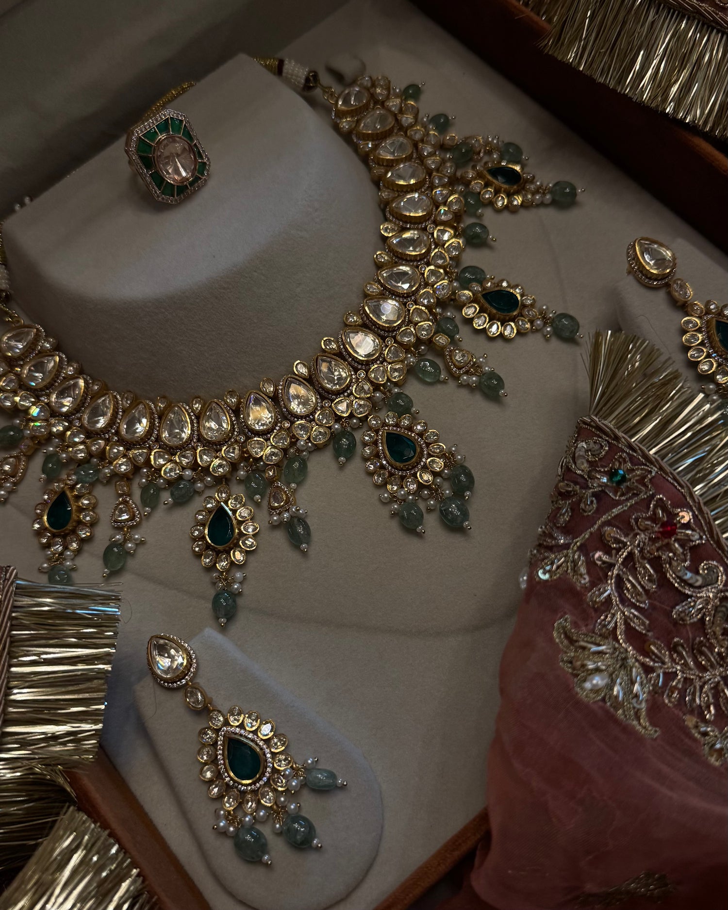 Minal - Necklace Set