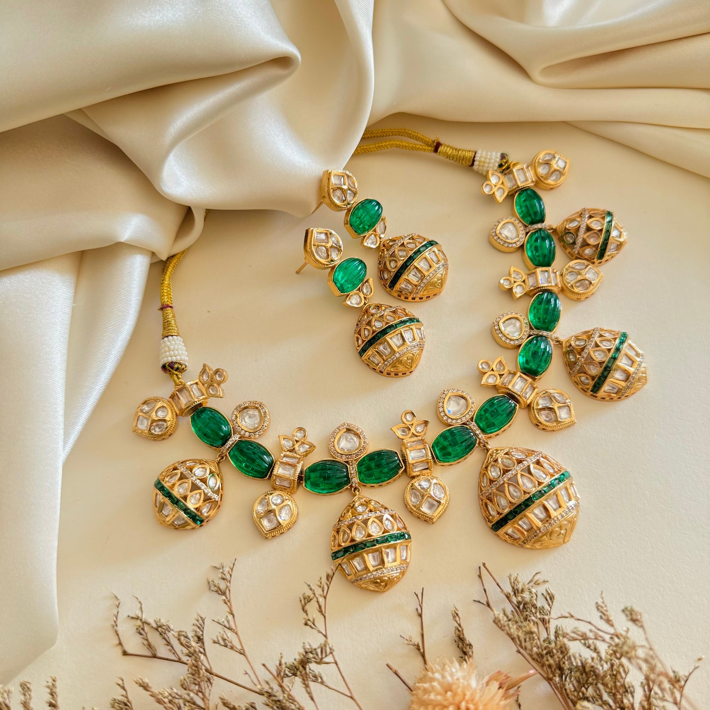Stuti - Necklace Set