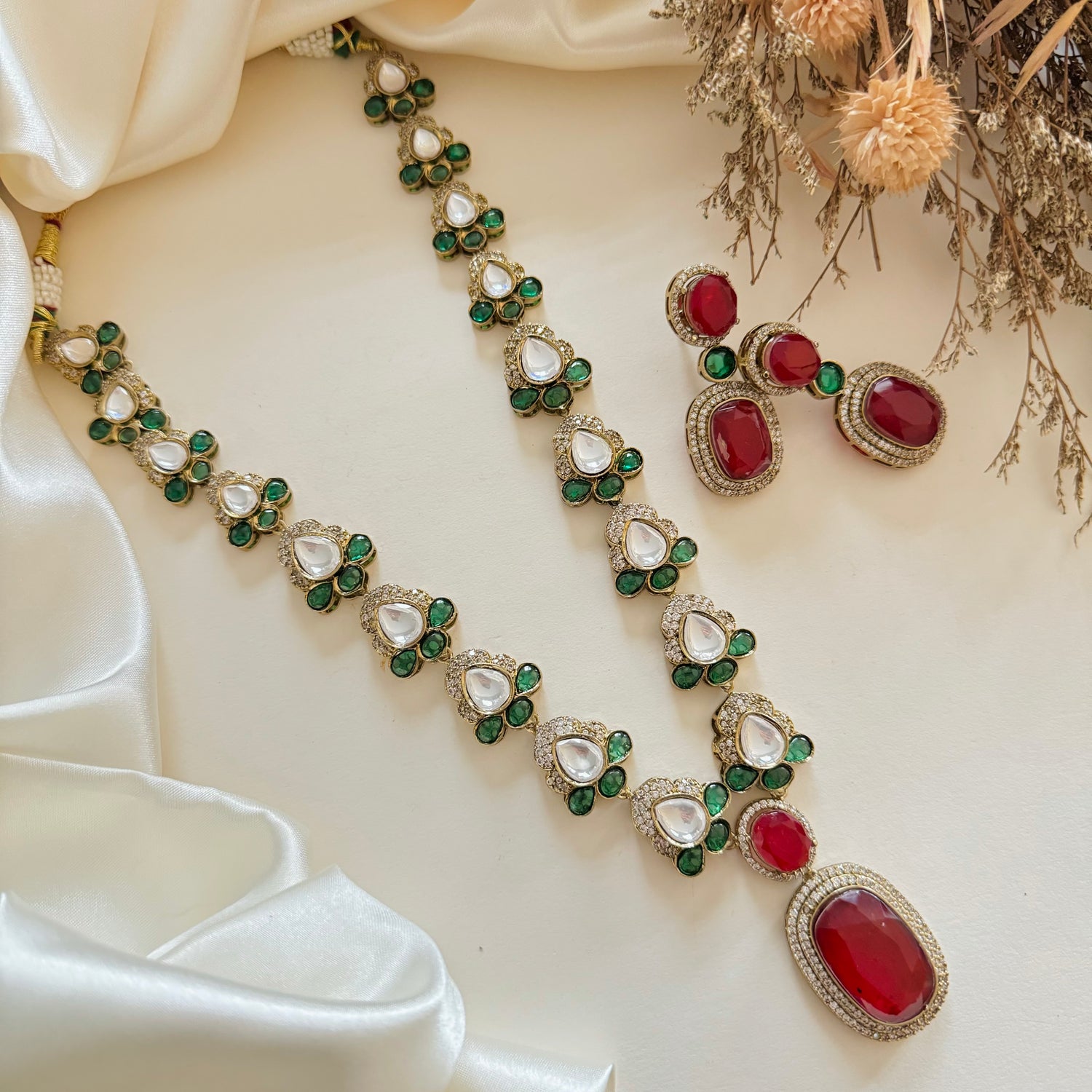 Kiran - Necklace Set