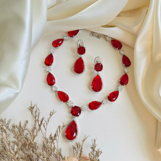 Panha - Necklace Set Red