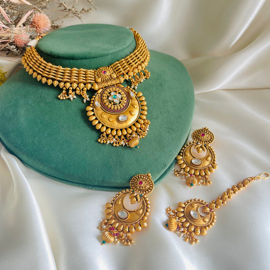 Priya - Necklace Set