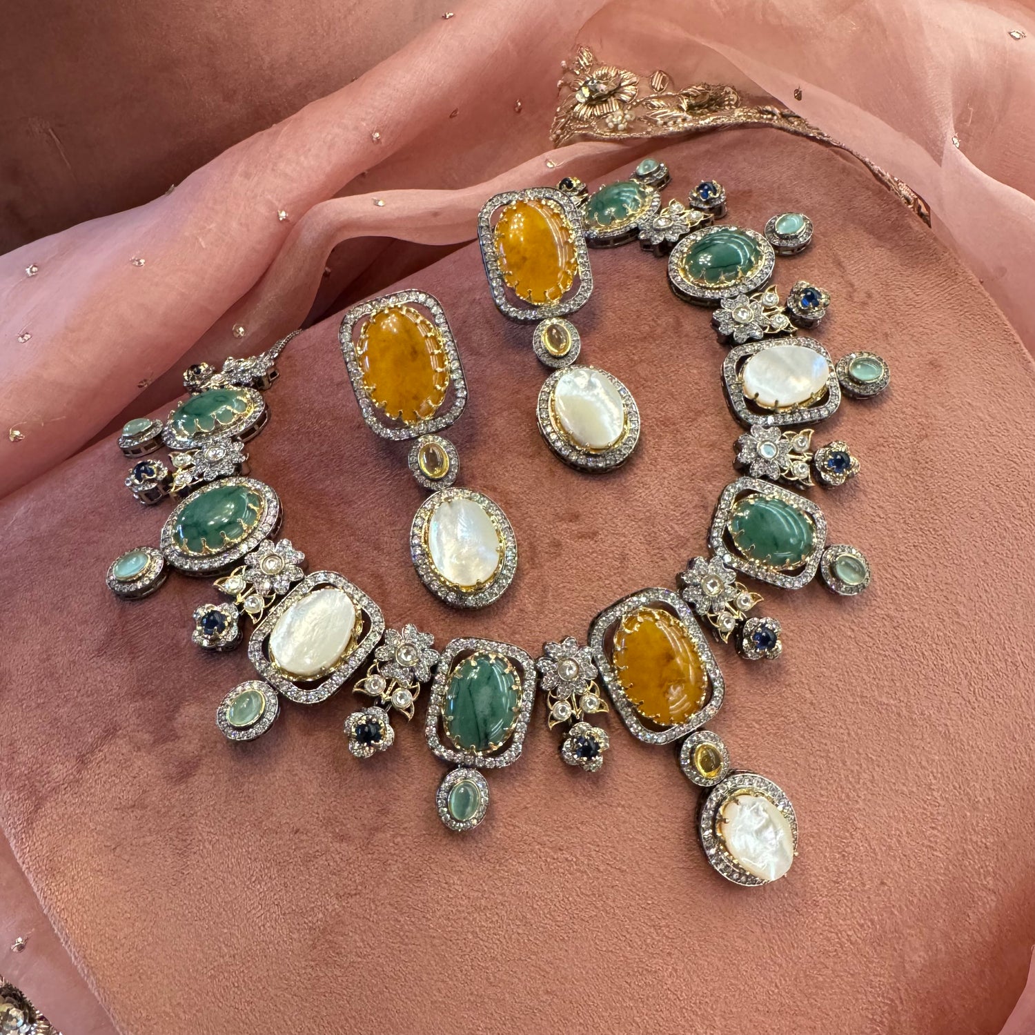 Fatima - Necklace Set