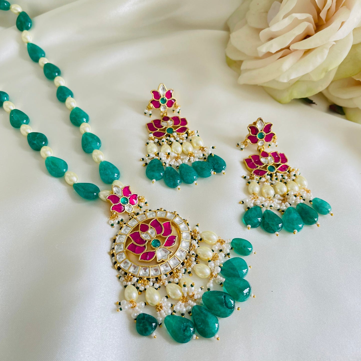 Sabika - Necklace Set