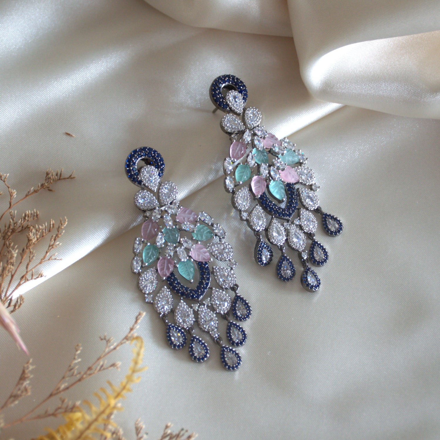 Yasmeen - Earrings Blue