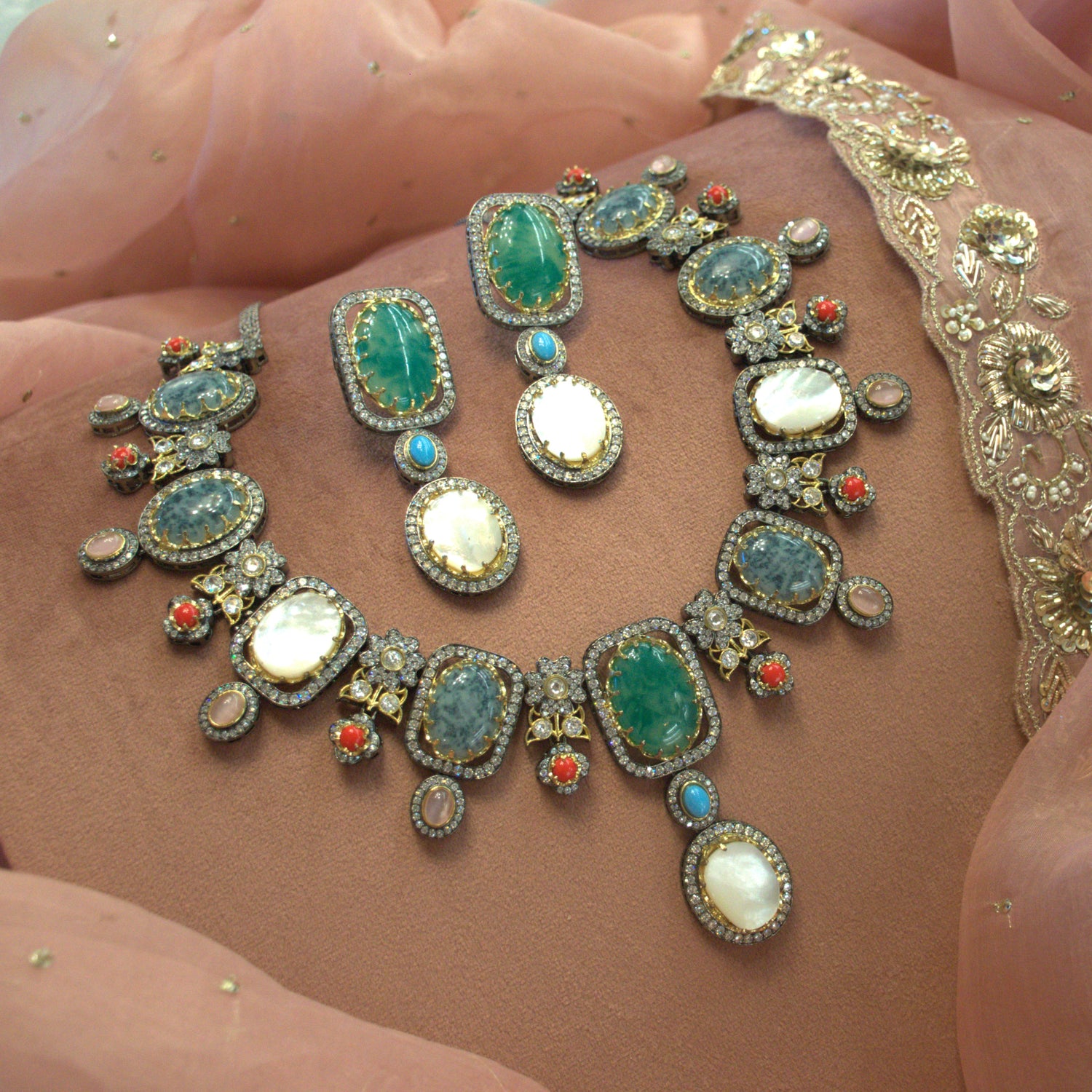 Fatima - Necklace Set