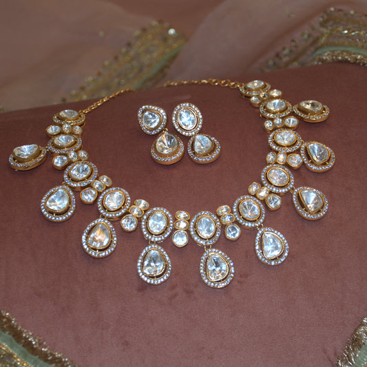 Shub - Necklace Set