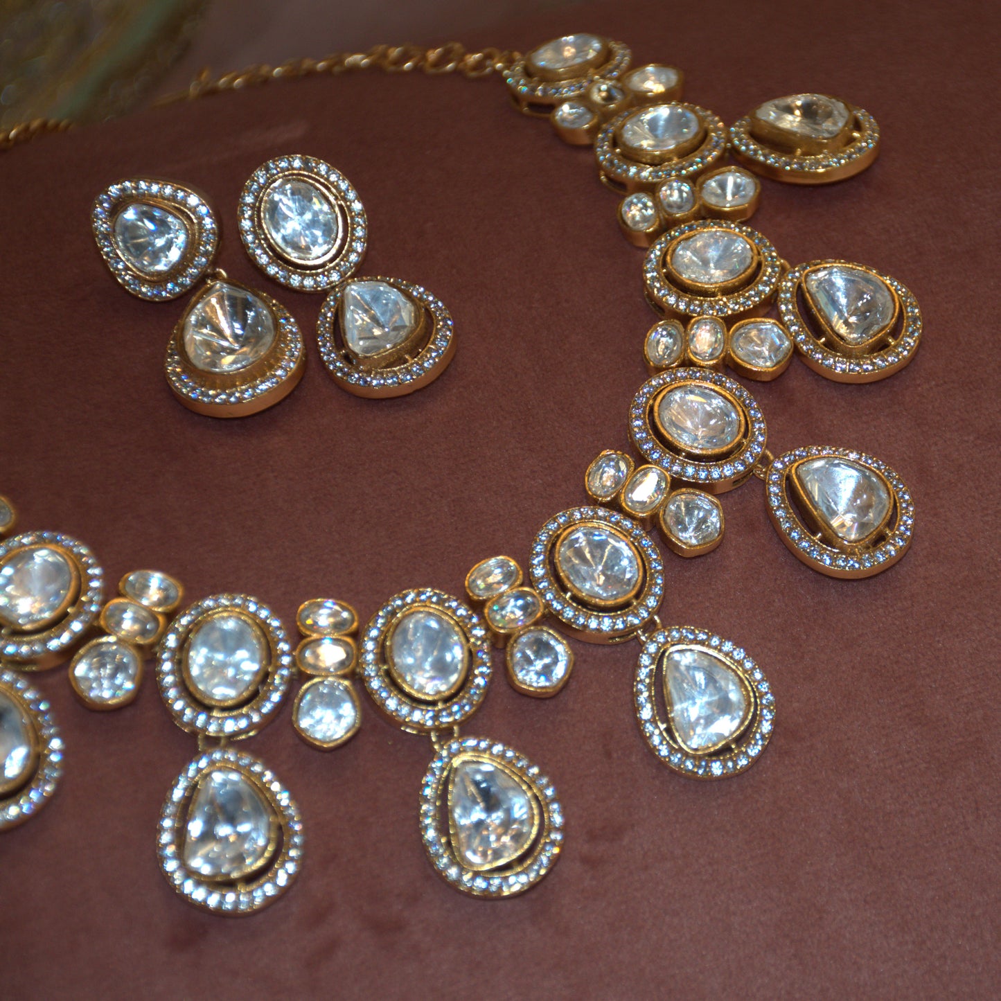 Shub - Necklace Set