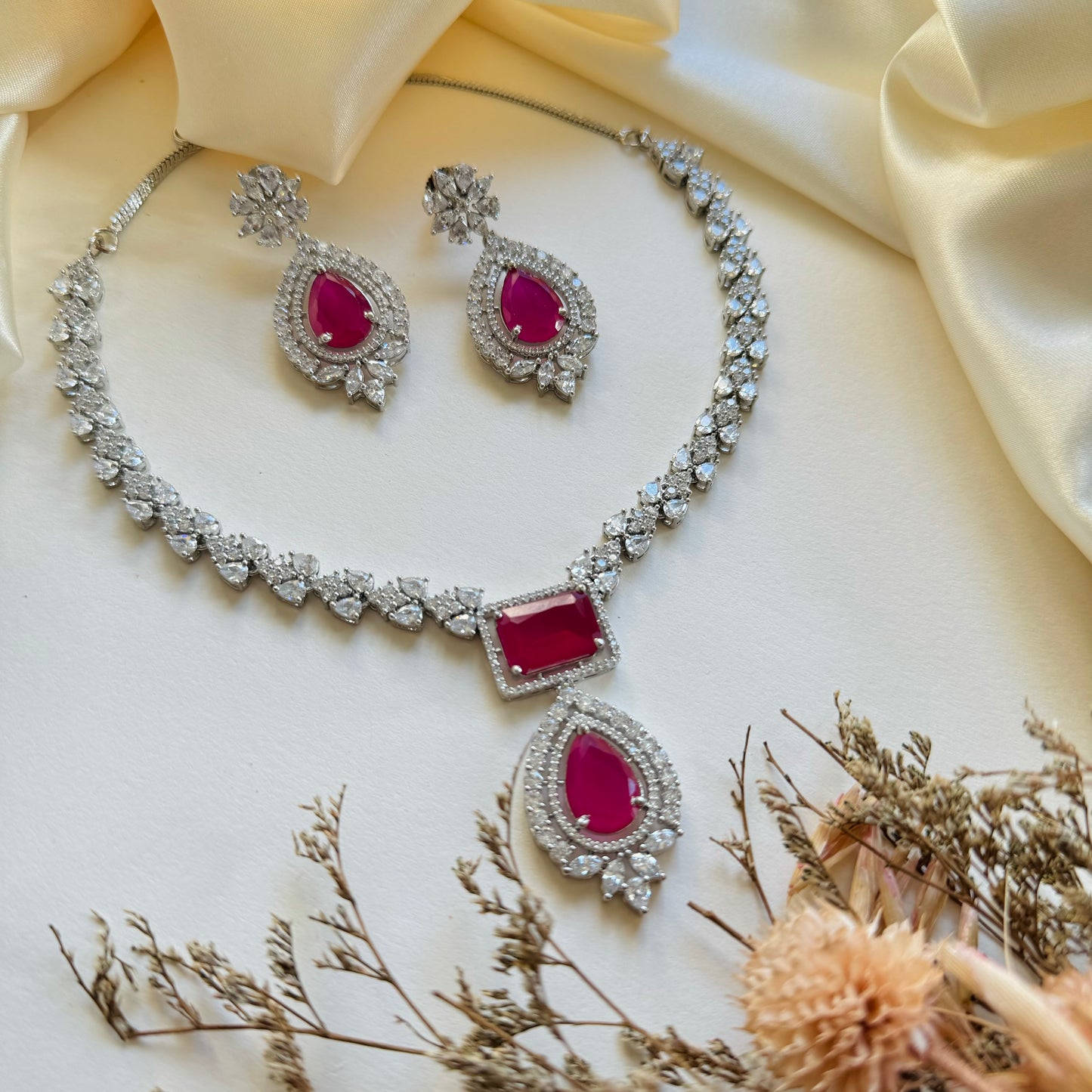 Adeline - Necklace Set