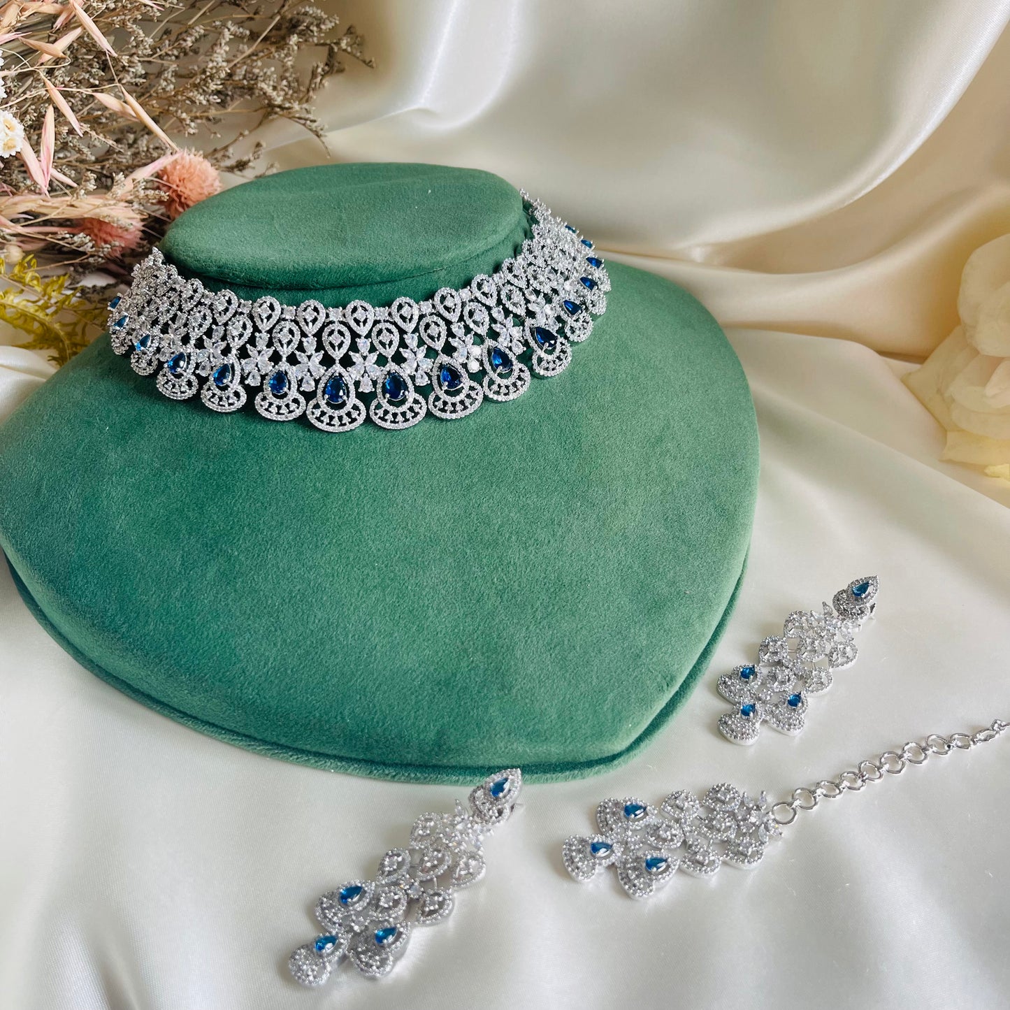 Alicia - Necklace Set Blue