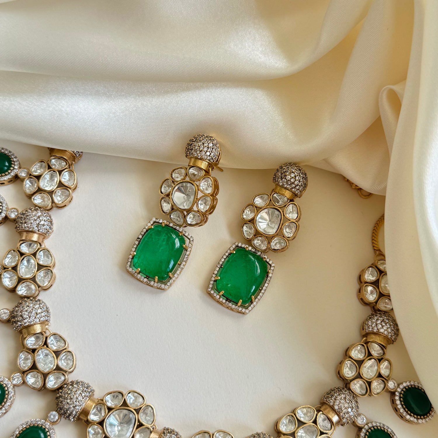 Pihu - Necklace Set