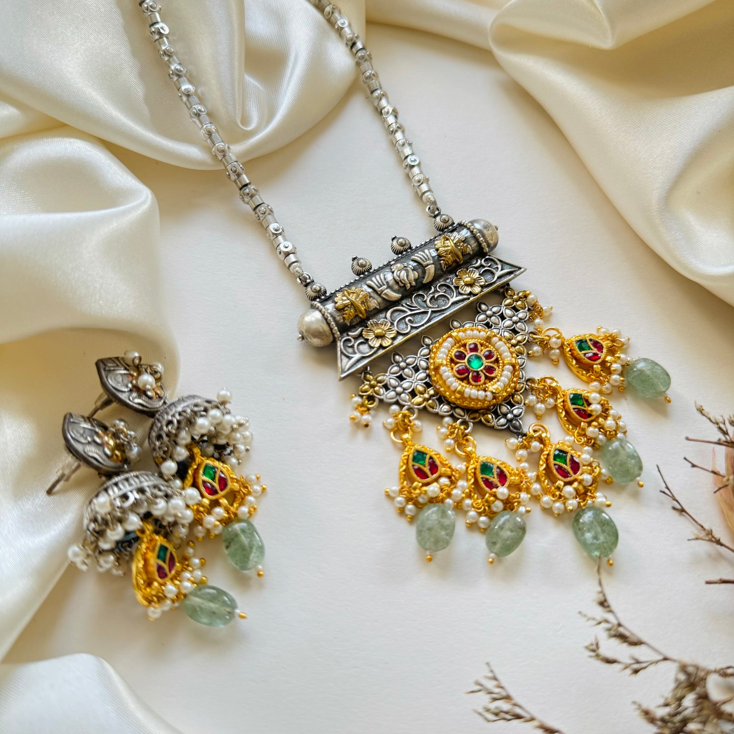 Shams - Necklace Set