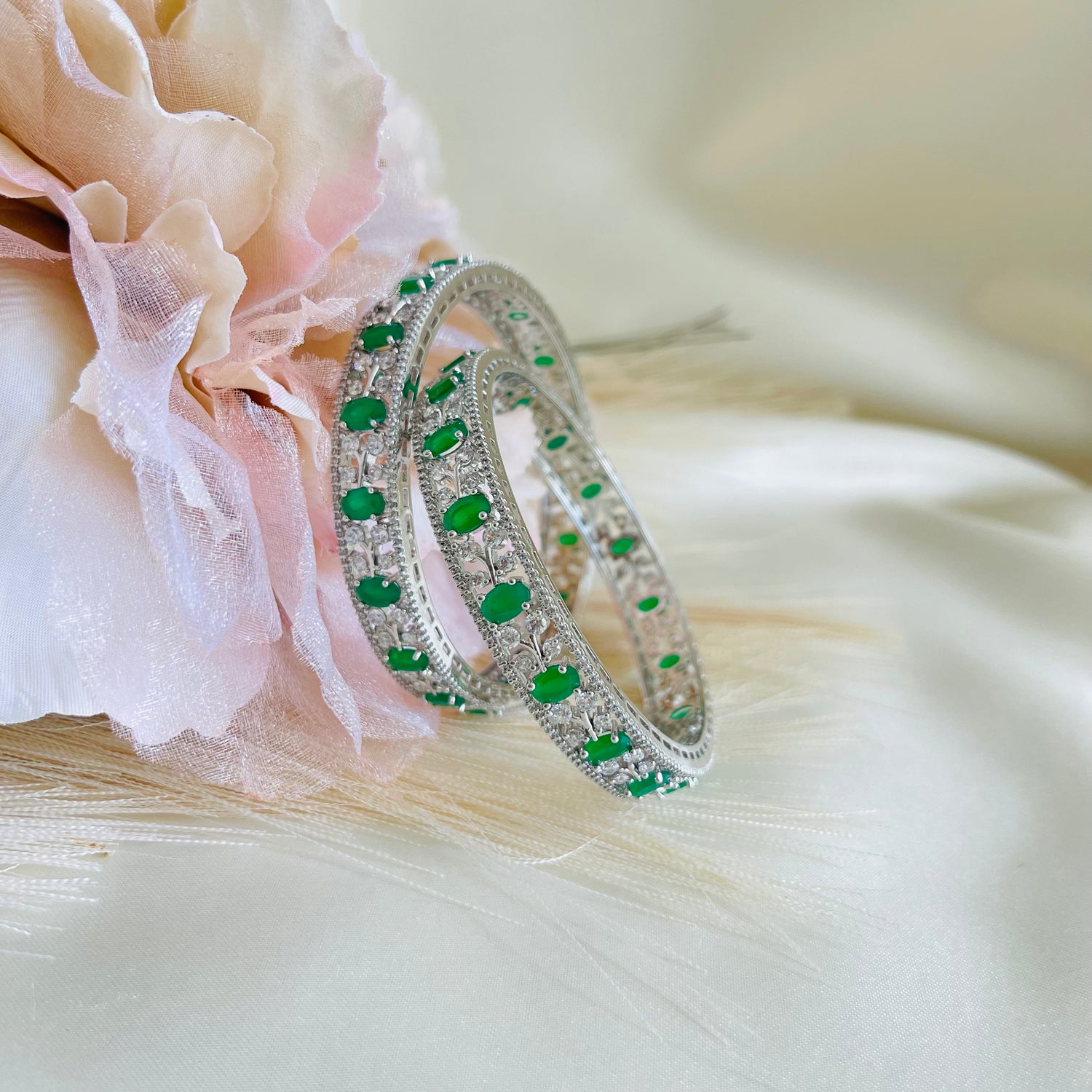 Tara - Kangans Green