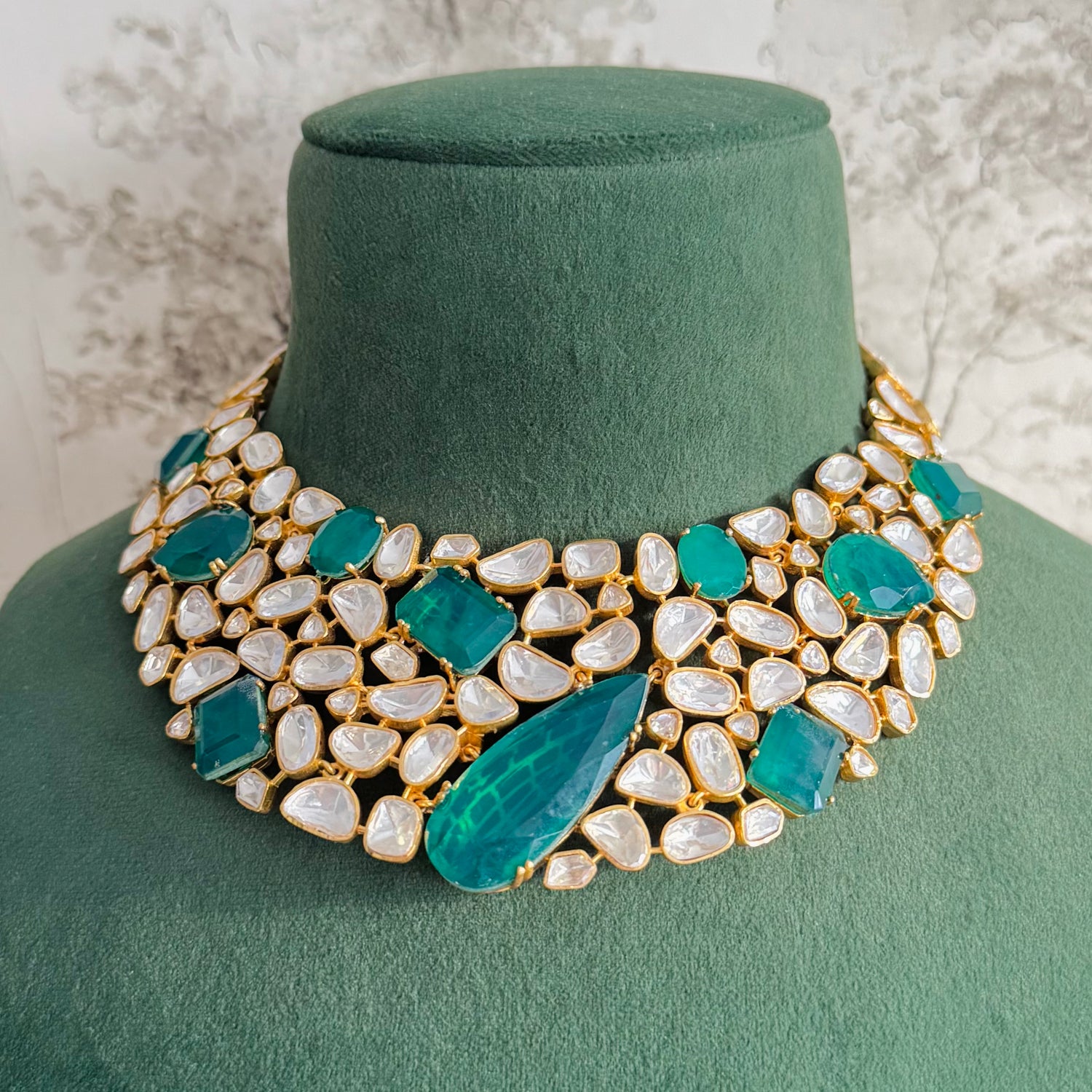 Himani - Necklace Set