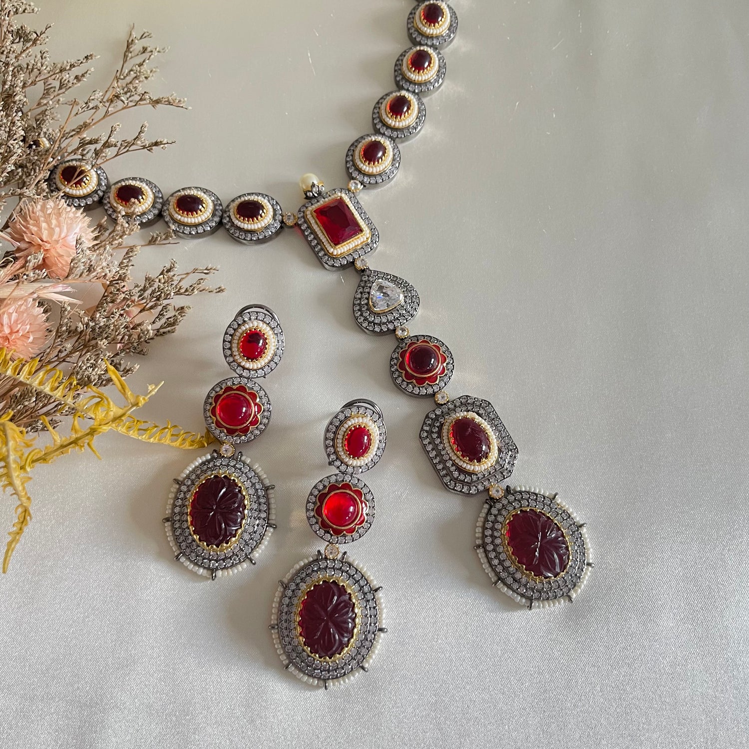 Rupii - Necklace Set Red