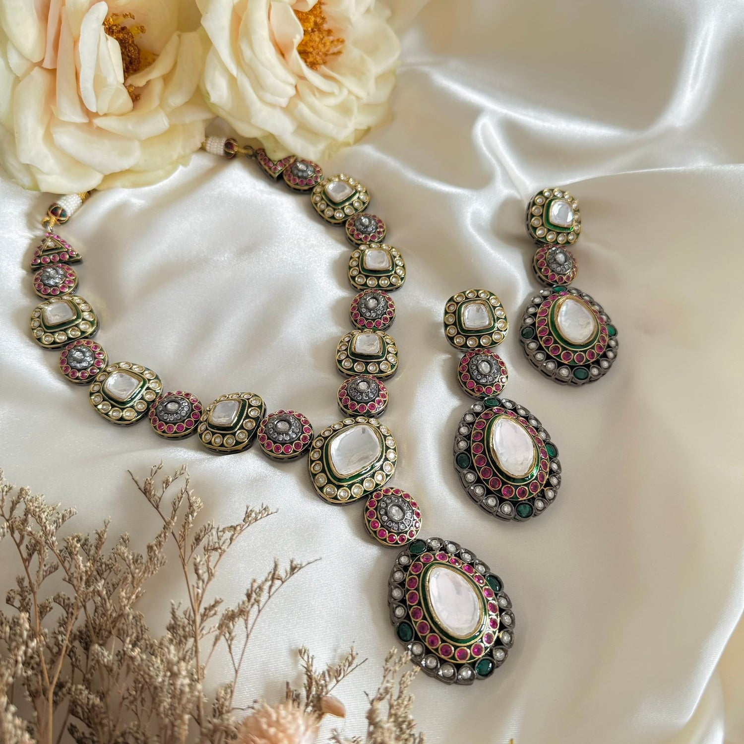 Anita - Necklace Set