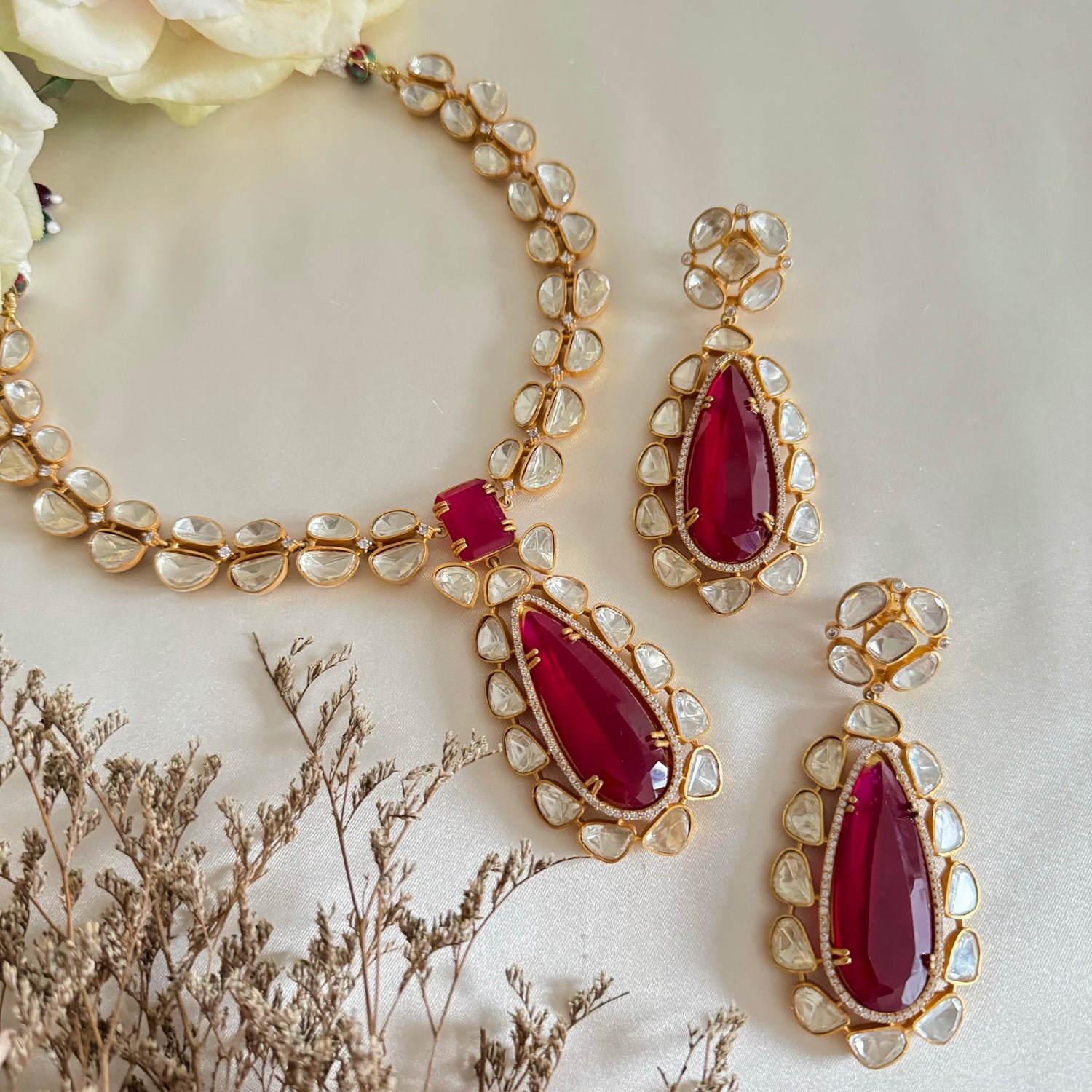 Sarika - Necklace Set Red