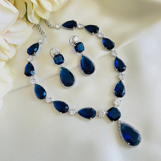 Panha - Necklace Set Blue