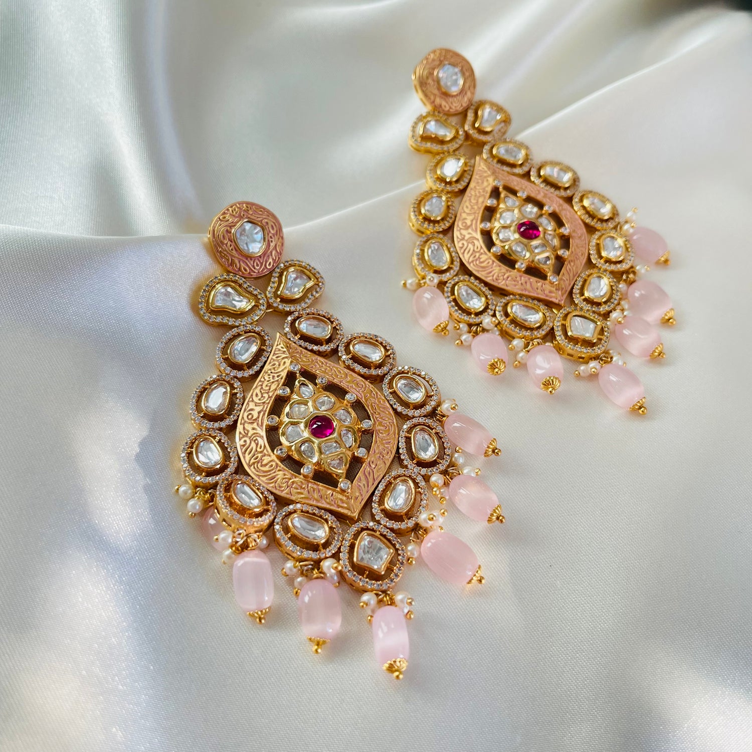 Bhumi - Necklace Set Pink
